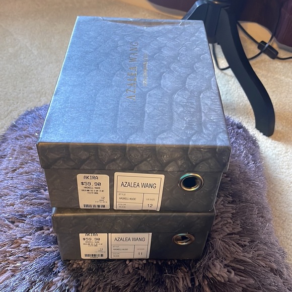 Nude Heels - Picture 9 of 9